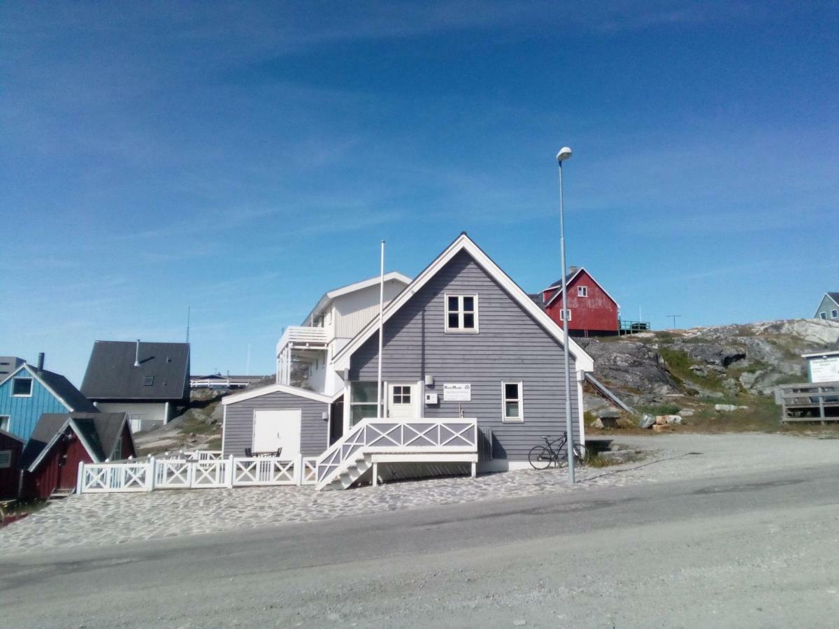 Hotel Nuuk - Apartment Nanoq エクステリア 写真
